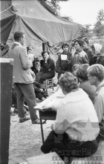 THM-BJ-00486 - Szekszárdi diákok nyaralása a fonyódi úttörőtáborban az 1960-as években 