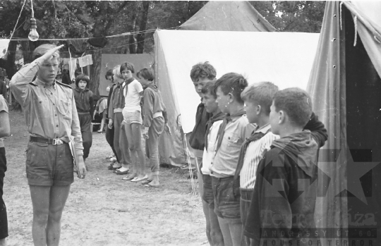THM-BJ-00495 - Szekszárdi diákok nyaralása a fonyódi úttörőtáborban az 1960-as években 