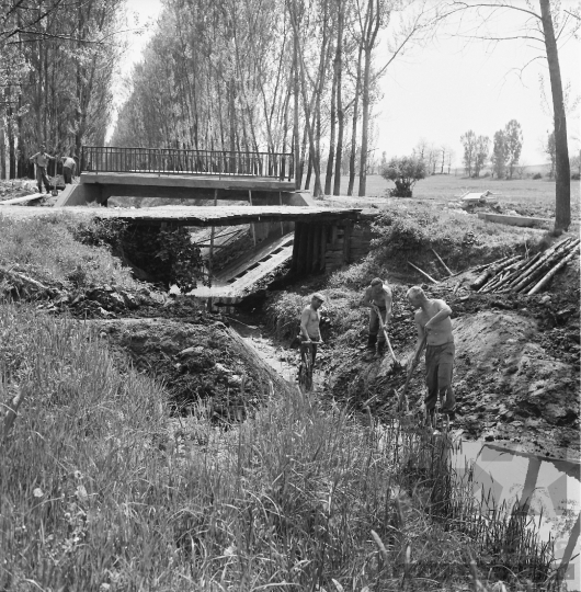 THM-BJ-01060a - Értényi vízimalom maradványok a falu mellett az 1970-es években