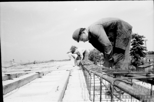 THM-BJ-02527 - Bátaszéki kendergyár építése Furkópusztán az 1960-as években 