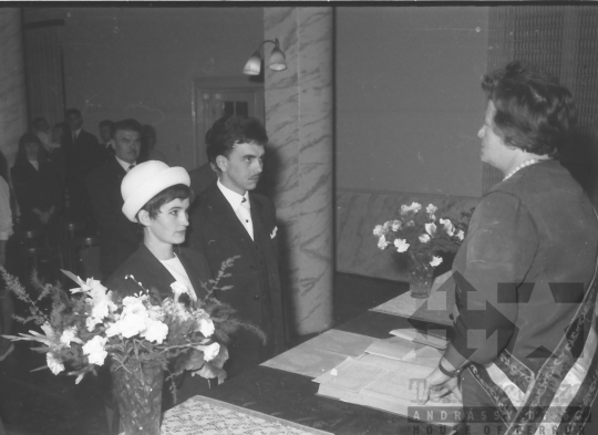 THM-BJ-02604 - Polgári esküvő Dombóváron az 1960-as években