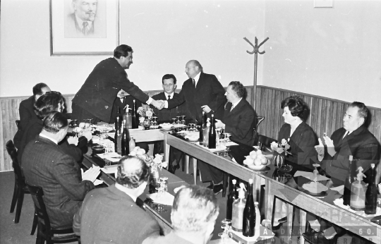 THM-BJ-02981 - A megyei pártbizottság november 7-i rendezvénye Szekszárdon az 1960-as években