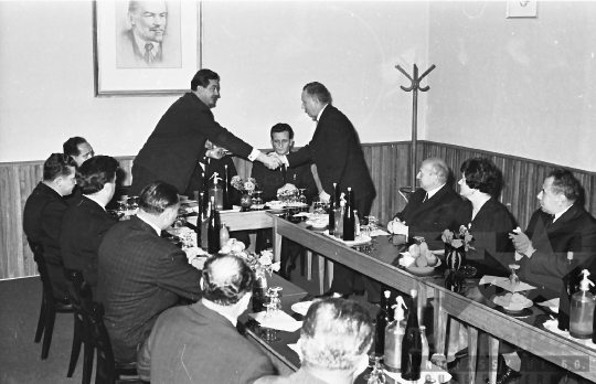 THM-BJ-02983 - A megyei pártbizottság november 7-i rendezvénye Szekszárdon az 1960-as években