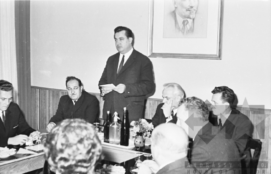 THM-BJ-02984 - Tolna megyei pártbizottság november 7-i rendezvénye Szekszárdon az 1960-as években
