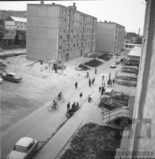 THM-BJ-03433 - Kadarka utcai lakótelep Szekszárdon az 1970-es években