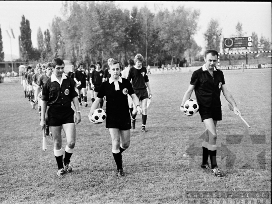 THM-BJ-03783 - Magyarország-Német Demokratikus Köztársaság ifjúsági futballmérkőzés Szekszárdon az 1970-es években