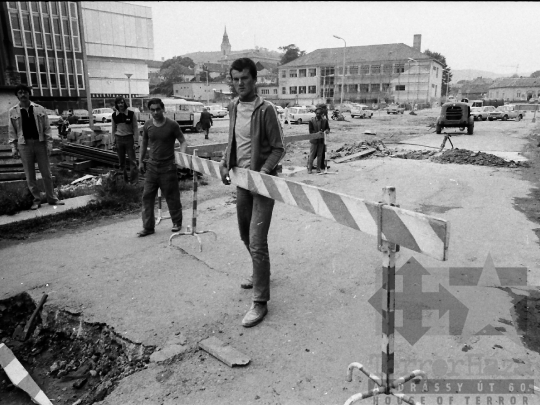 THM-BJ-03849 - Szekszárdi-séd betonozása, lefedése az 1970-es években 