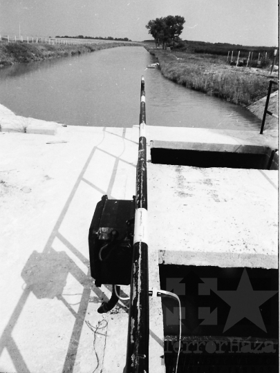 THM-BJ-04205 - A mözsi termelőszövetkezet vízműve az 1980-as években 