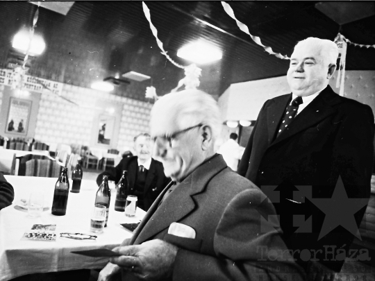 THM-BJ-04313 - Öregfiúk találkozója Szekszárdon az 1980-as években