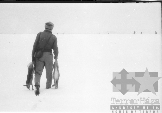 THM-BJ-04710 - Téli vadászat Tolna-Mözsön az 1960-as években