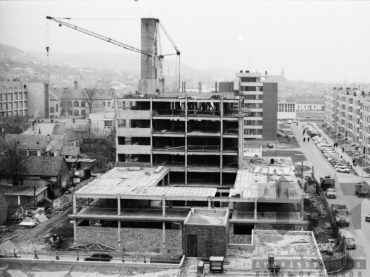 THM-BJ-04901 - Szakszervezeti irodaház építése Szekszárdon az 1970-es években 