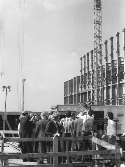 THM-BJ-05170 - Szovjet delegáció a Paksi Atomerőmű építkezésénél az 1970-es években 