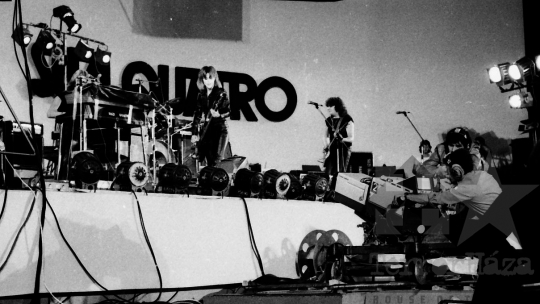 THM-BJ-06069 - Suzi Quatro koncert a Kisstadionban az 1970-es években