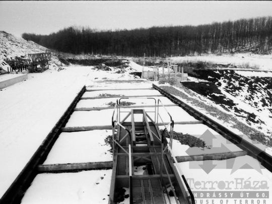 THM-BJ-06298 - Szekszárdi Húskombinát hulladéktemetője az 1980-as években 