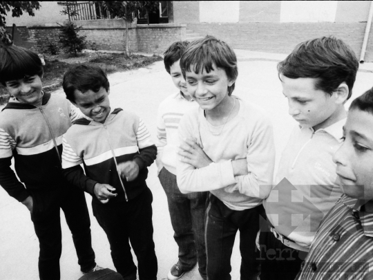 THM-BJ-06609 - Állami gondozott gyerekek a faddi gyermekotthonban az 1980-as években