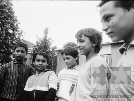 THM-BJ-06615 - Állami gondozott gyerekek a faddi gyermekotthonban az 1980-as években