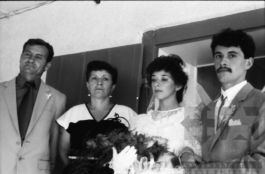 THM-BJ-06905 - Falusi esküvő Mórágyon az 1980-as években