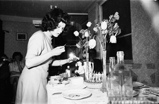 THM-BJ-07296 - Nyomdászok névnapot ünnepelnek Szekszárdon az 1960-as években