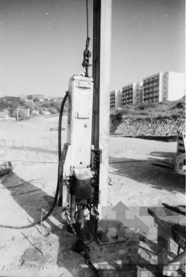 THM-BJ-07784 - Építkezés Szekszárdon az 1980-as években 