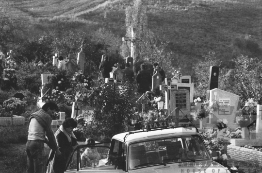 THM-BJ-09525 - Grábóci szociális otthon temetője az 1980-as években