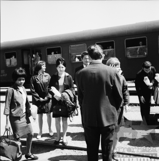 THM-BJ-10343 - Tolna megyei KISZ-bizottság kínai és afrikai vendégei az 1960-as években 