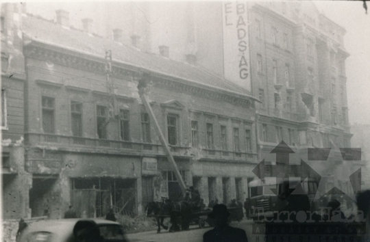 THM-PP-2013.16.52 -  1956-os forradalom és szabadságharc a Rákóczi úton és környékén
