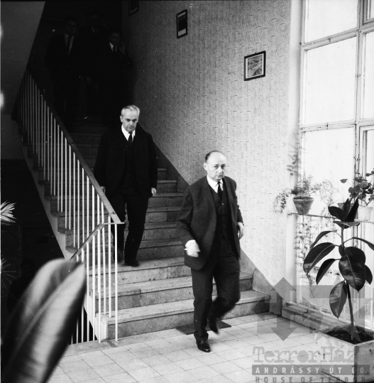 THM-BJ-00240 - Biszku Béla, a Magyar Szocialista Munkáspárt Központi Bizottsága titkárának látogatása Szekszárdon az 1960-as években