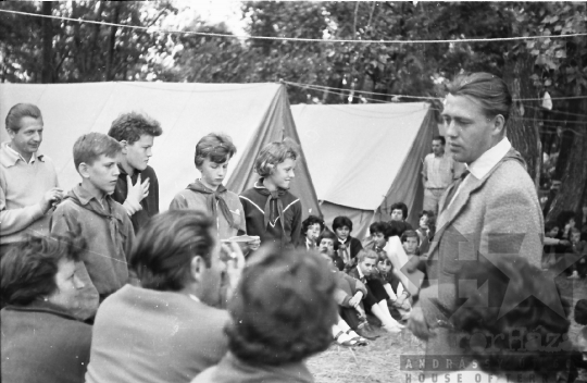 THM-BJ-00484 - Szekszárdi diákok nyaralása a fonyódi úttörőtáborban az 1960-as években 
