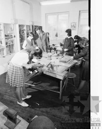 THM-BJ-00520 - Politechnikai oktatás egy tolnai iskolában az 1960-as években