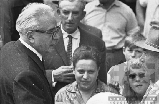 THM-BJ-00555 - Sárközi napok megnyitója Sárpilisen az 1960-as években