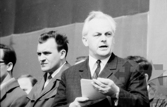 THM-BJ-00572 - Nagygyűlés Szekszárdon az 1960-as években 