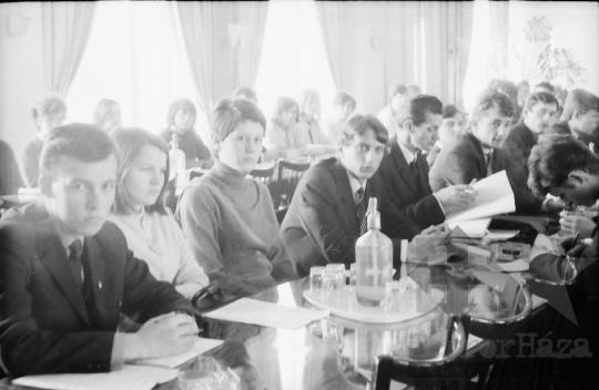 THM-BJ-00599 - Diákparlament Szekszárdon az 1960-as években