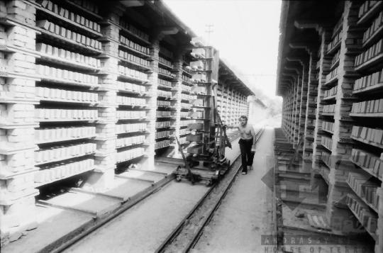 THM-BJ-00851 - Paksi Téglagyár az 1980-as években 