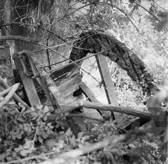 THM-BJ-01059 - Értényi vízimalom maradványok a falu mellett az 1970-es években