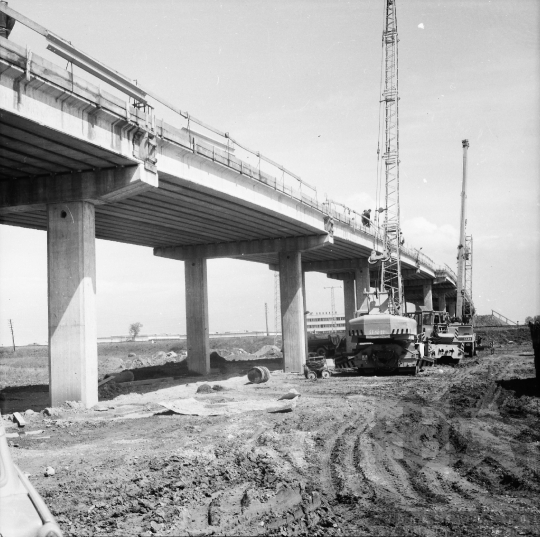 THM-BJ-01069 - Szekszárdi felüljáró híd az 1970-es években 