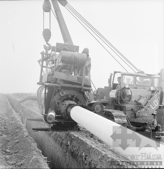 THM-BJ-01071 - Gázvezeték-fektetés Dombóvár és Százhalombatta között az 1970-es években 