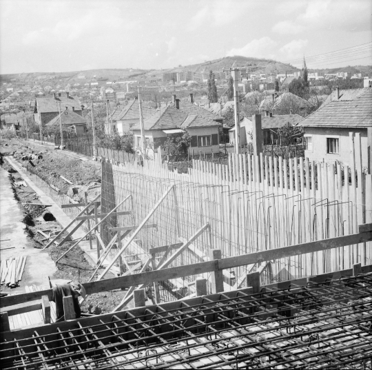 THM-BJ-01255 - Szekszárdi felüljáró építése az 1970-es években 