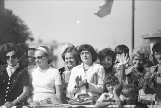 THM-BJ-01303 - Szüreti felvonulás Szekszárdon az 1970-es években