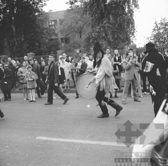 THM-BJ-01327 - Szüreti felvonulás Szekszárdon az 1970-es években