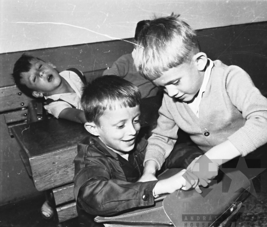 THM-BJ-01482 - Szekszárdi Babits Mihály Általános Iskola az 1960-as években