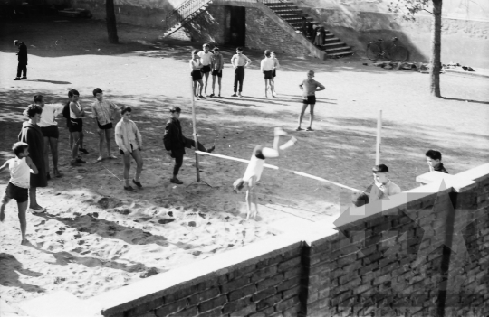 THM-BJ-01618 - Tornaóra a szekszárdi Garay téri általános iskolában az 1960-as években