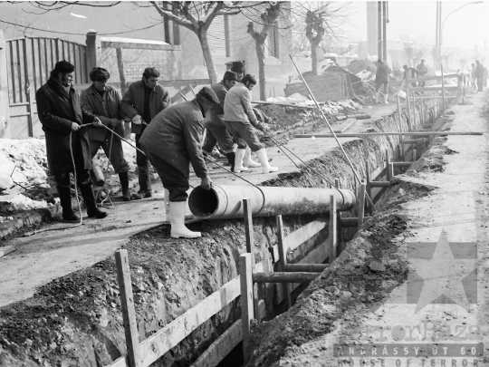 THM-BJ-01870 - Csatornázás Szekszárdon az 1970-es években 