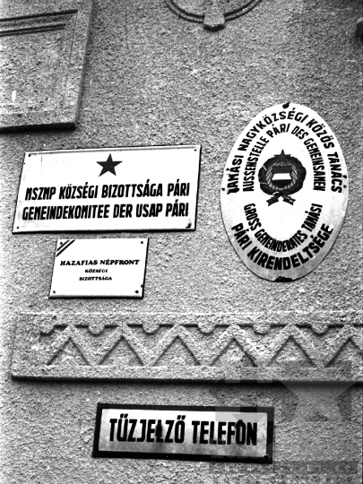 THM-BJ-02026 - Pári tanácsháza az 1970-es években