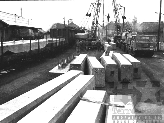 THM-BJ-02056 - Szekszárdi felüljáró híd építése az 1970-es években 