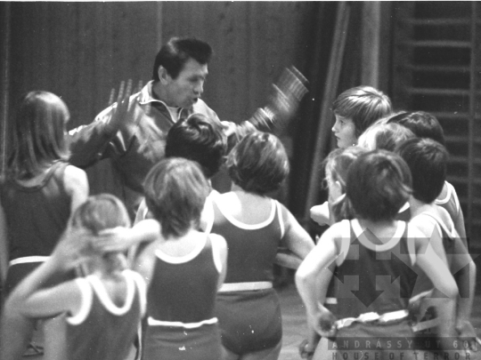 THM-BJ-02079 - Szekszárdi Zrínyi utcai általános iskola az 1970-es években