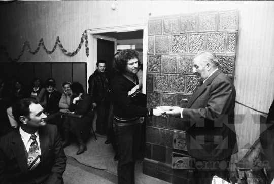 THM-BJ-02273 - Várongi Petőfi Mezőgazdasági Termelőszövetkezet zárszámadó közgyűlése az 1980-as években 