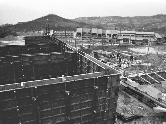 THM-BJ-02287 - Körösi Csoma lakótelep építése Szekszárdon az 1970-es években 