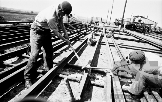 THM-BJ-02514 - Kurdi vasútállomás az 1960-as években