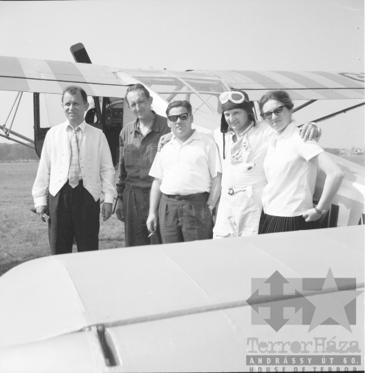 THM-BJ-02627 - Őcsényi repülőnap az 1960-as években 