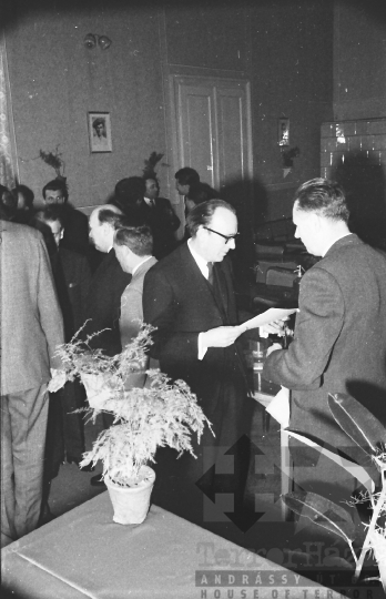 THM-BJ-02714 - Tolna megyei országgyűlési képviselők Szekszárdon az 1960-as években 